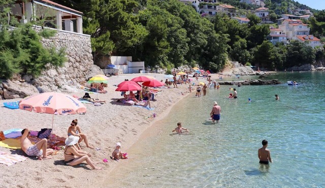 Two bedroom apartment with balcony and sea view Pisak, Omiš (A-4281-c) in Mimice