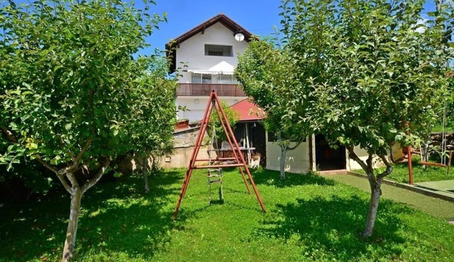 Two bedroom apartment with balcony Slunj, Plitvice (A-17380-a)