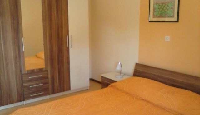 Two bedroom apartment with terrace Cres (A-12609-a) in Cres