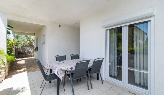 Two bedroom apartment with terrace Nin, Zadar (A-5797-a) in Nin