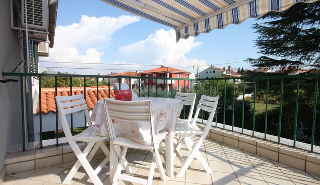 Two bedroom apartment with terrace Umag (A-6934-a)