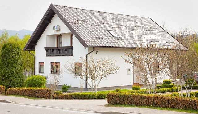 Two bedroom apartment with balcony Gornji Vaganac, Plitvice (A-17524-a)
