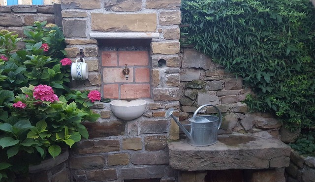 Two-bedroom semi-detached family Stone House in Secovlje - Sicciole