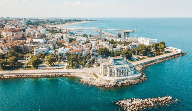 Unique Old Town Home ❤ 2min to Beach & Harbour in Constanta