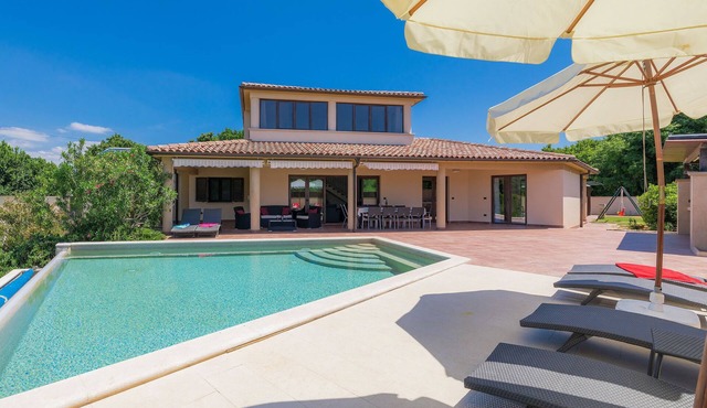 Vacation home Andrea by Interhome in Pula