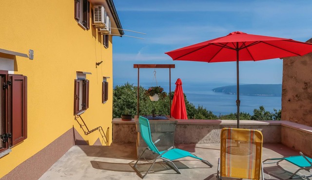 Vacation home Elija by Interhome
