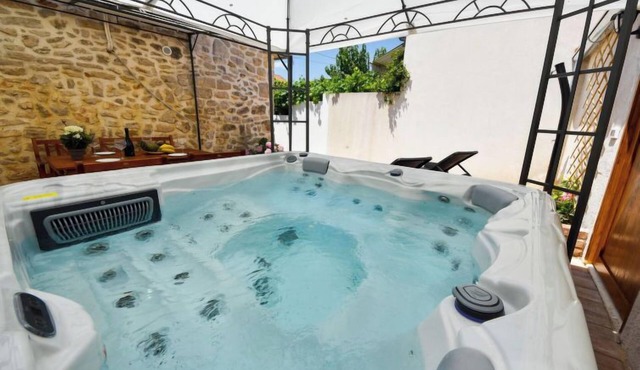 Vacation home Josipa by Interhome