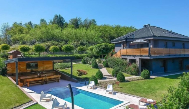 Vacation home Mia by Interhome