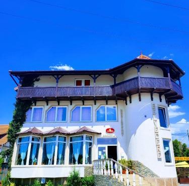 Vila Belvedere in Haţeg