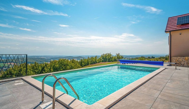 Vila Breg 2 by Interhome