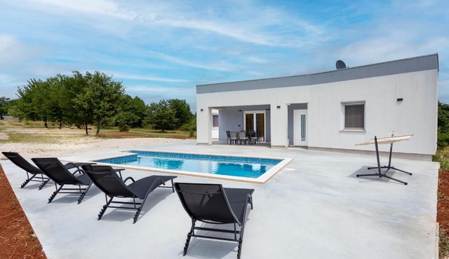 Vila Lena in Divšići