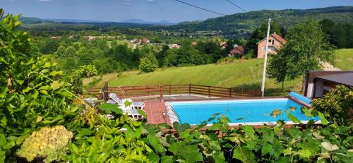 Vila Lisina in Seliste Dreznicko