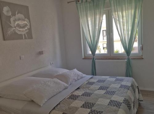 Vila Natasa Apartment 4 near Plitvice in Vrhovine