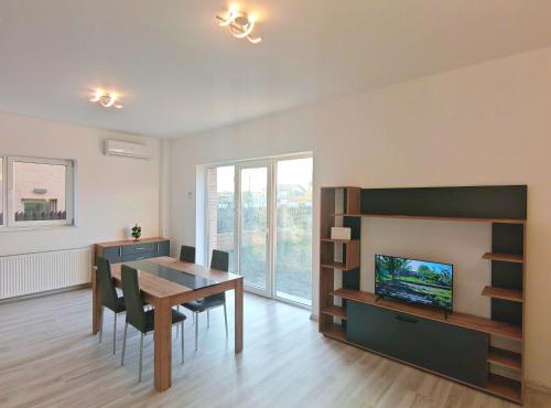 Vila Novara V25 in Bordeiu