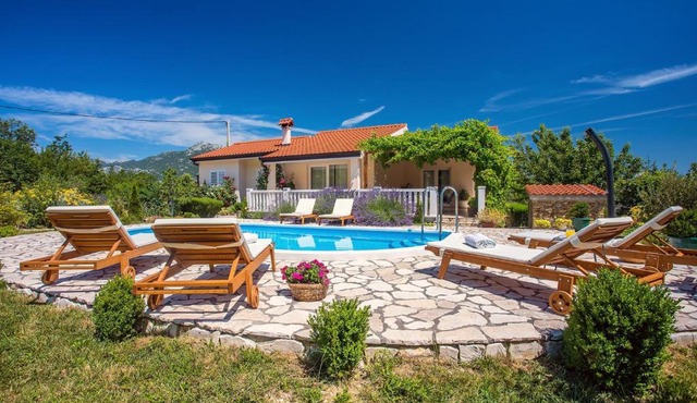 VILLA ANA - 3 bedroom villa with private pool and unspoiled natural environment