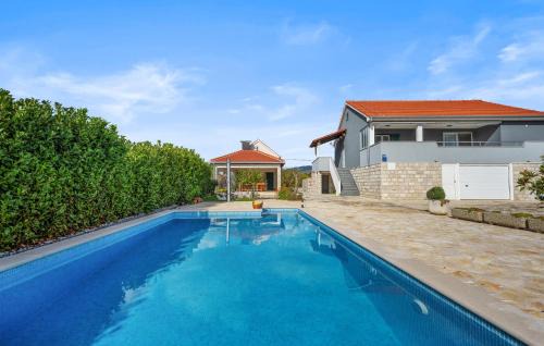 Villa Ana