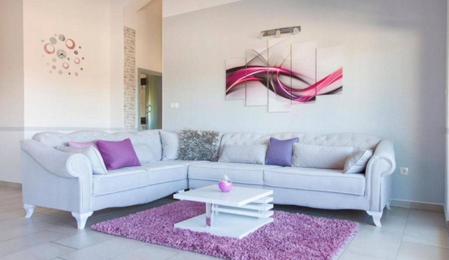 Villa Ava - Five Bedroom Villa with Swimming pool