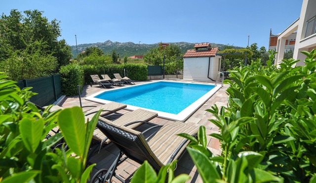 Villa Bender - Three Bedroom Villa with Swimming pool