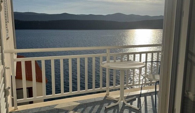 Villa Bianca/Apartment 9 with sea view in Neum