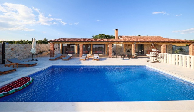 Villa Bukovica nearby Zadar – Crovillas GmbH