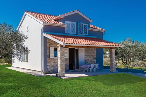 Villa Charm in Tkon