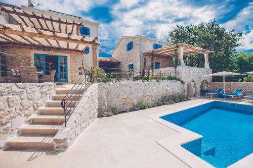 Villa DELUXE in Gabonjin