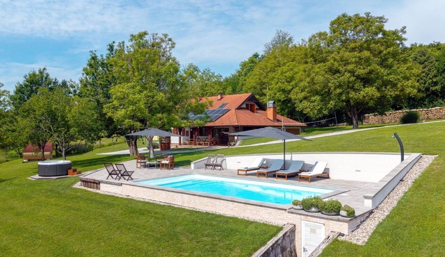 Villa Dobrenic by Villas Guide