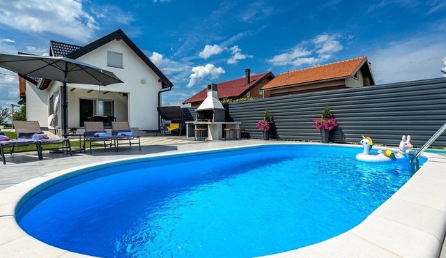 Villa Dom&San by Villas Guide