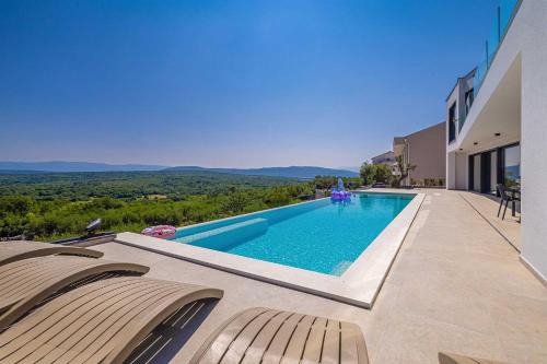 Villa ELEVATION in Vrh