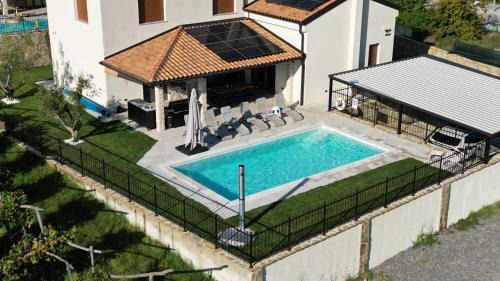 Villa Eva Marezige Heated Saltwater Pool near Koper in Koper