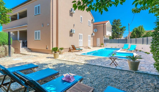 Villa Family Oasis Nin in Nin