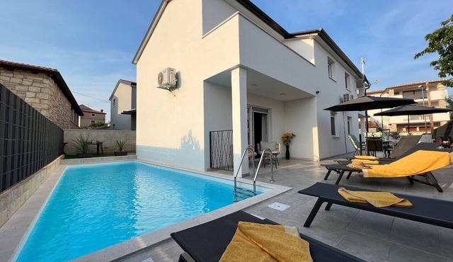 Villa Fiorini near Novigrad