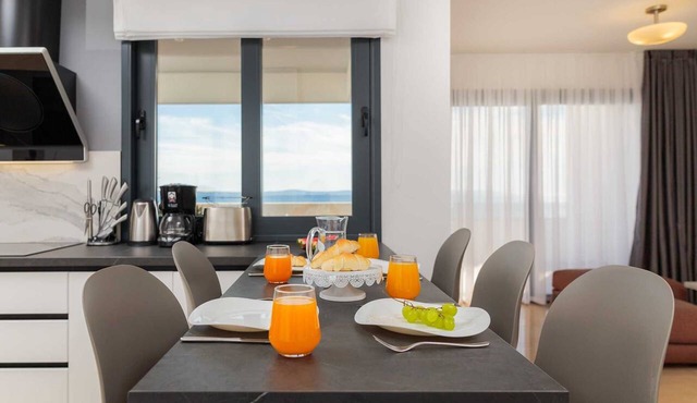 Villa Four Brothers - Luxury Penthouse Suite With Jacuzzi