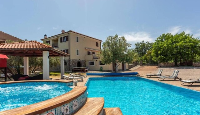 Villa Grande by Villas Guide