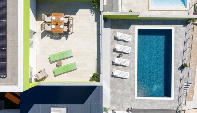 Villa Green Horizon with sea view