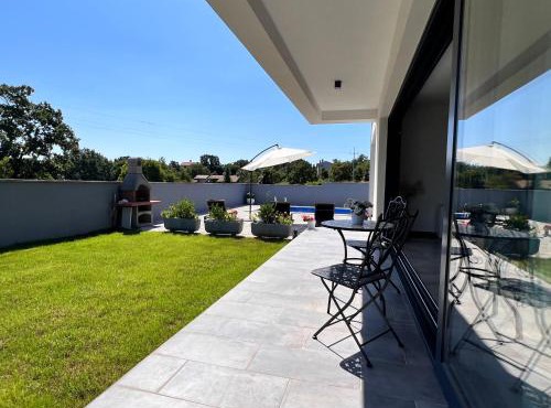 Villa H in Labin