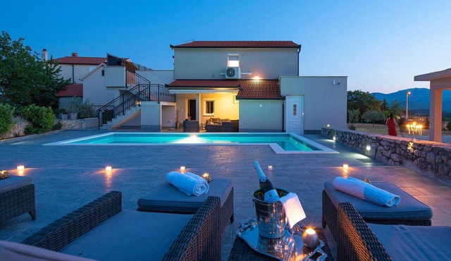 Villa in Ugljane with private pool