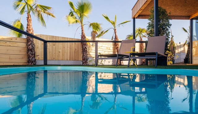 Villa in Zrce, close to the beach, water sports, festival, party, free wifi, up to 6 people. in Kolan