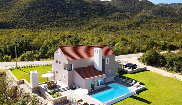 Villa in Župa with Infinity Pool & Biokovo Views