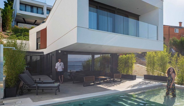 Villa INFINITY ***** with private pool right by the sea - view of Zadar