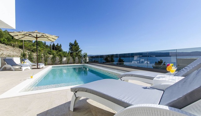Villa Ivan (V5081-K1) - Omis