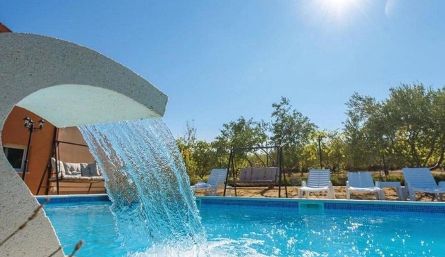 Villa Jelena in Kaštel Novi