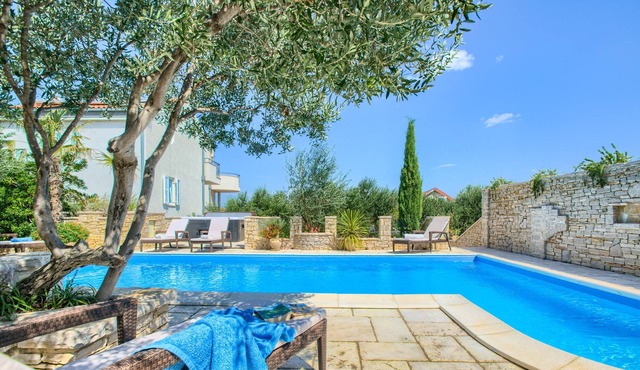 Villa Kos nearby Sibenik – Crovillas GmbH in Murter