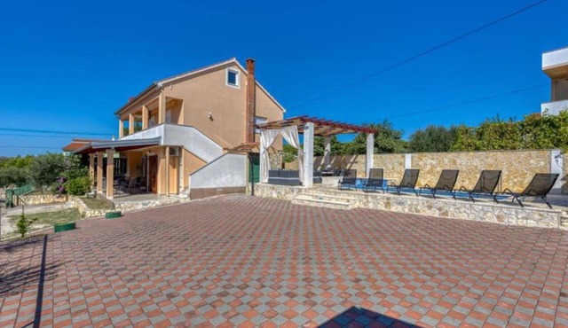 Villa Lara With Pool And Sea View - Four Bedroom Villa With Pool And Sea View