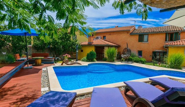Villa Loreta (Istria - Čabrunići)