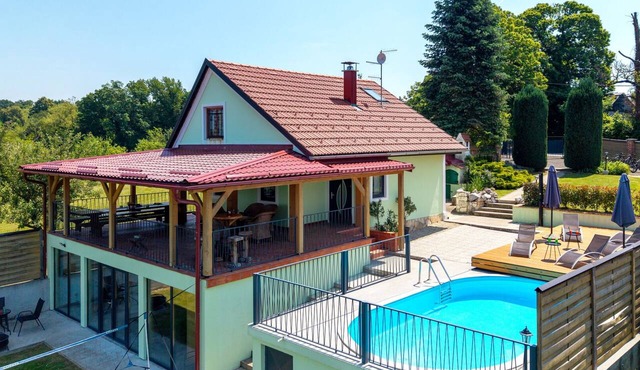 Villa Magic by Villas Guide