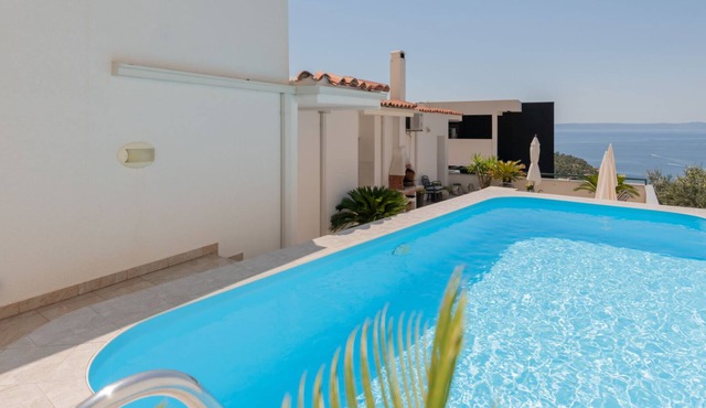 Villa Mandina - Makarska by Villas Guide in Makarska