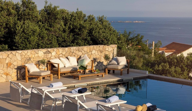 Villa Mar is a place of pure serenity and relaxation with its beautiful views