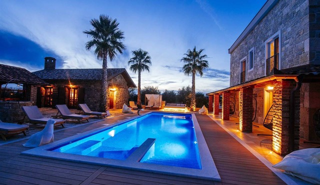 VILLA MARTA - Unforgettable, spectacular, special in Poljica