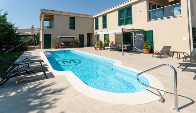 Villa Mavis with Heated Pool